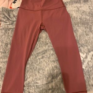 Lululemon cropped leggings